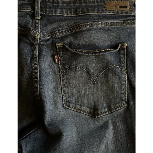 Levi’s Demi Curve Classic Rise Slim Leg Jeans Size 14/32 Faded Denim EUC - Picture 7 of 8